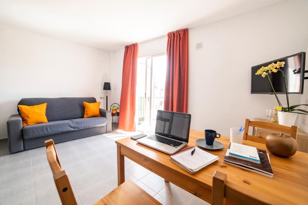 Apartaments Atzavara Calella Kültér fotó
