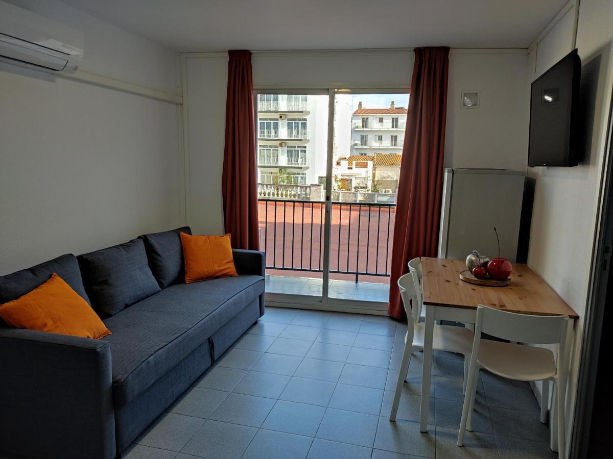 Apartaments Atzavara Calella Kültér fotó