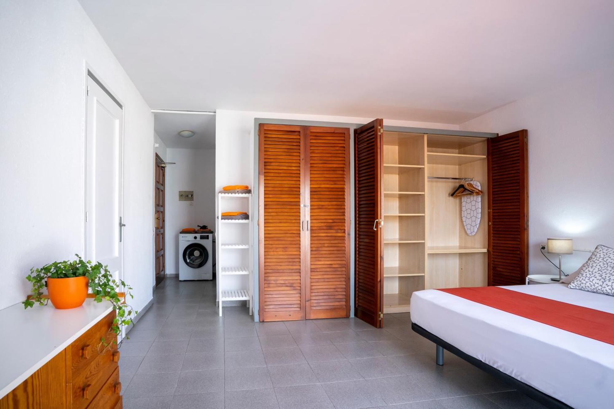 Apartaments Atzavara Calella Szoba fotó